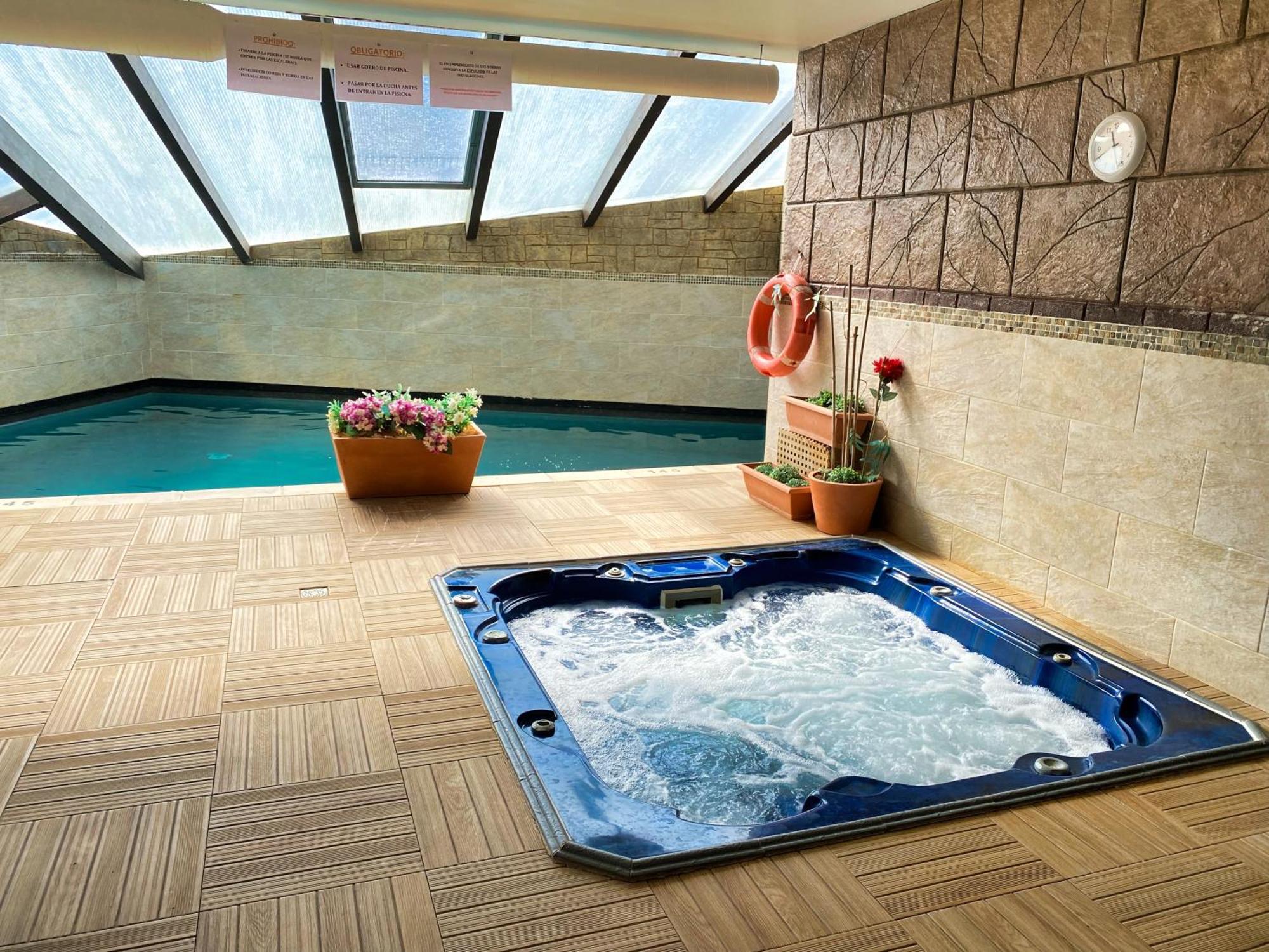 Apartamentos Spa Casco Historico De Isla - AlojateIsla Plana Exteriér fotografie