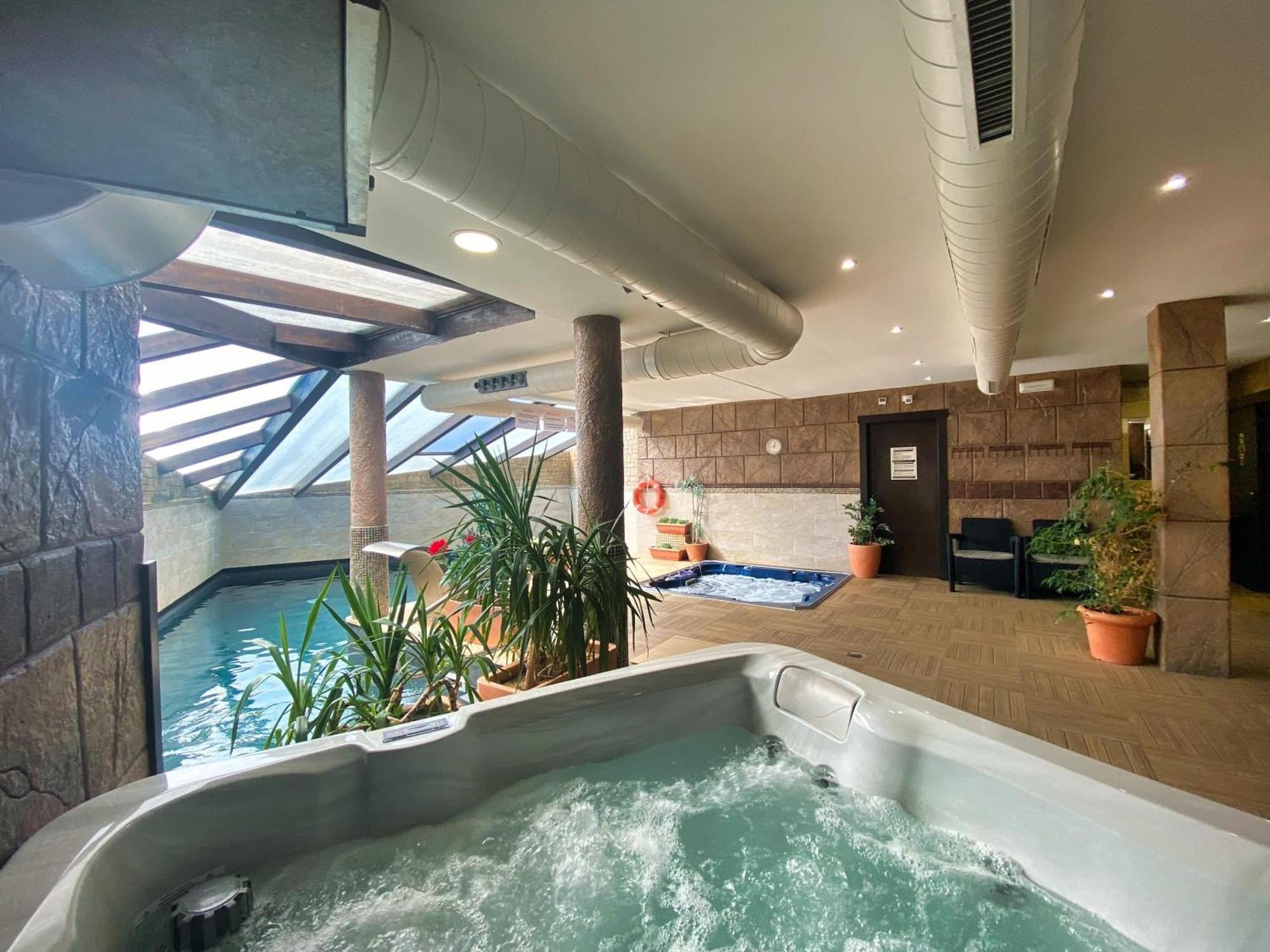 Apartamentos Spa Casco Historico De Isla - AlojateIsla Plana Exteriér fotografie
