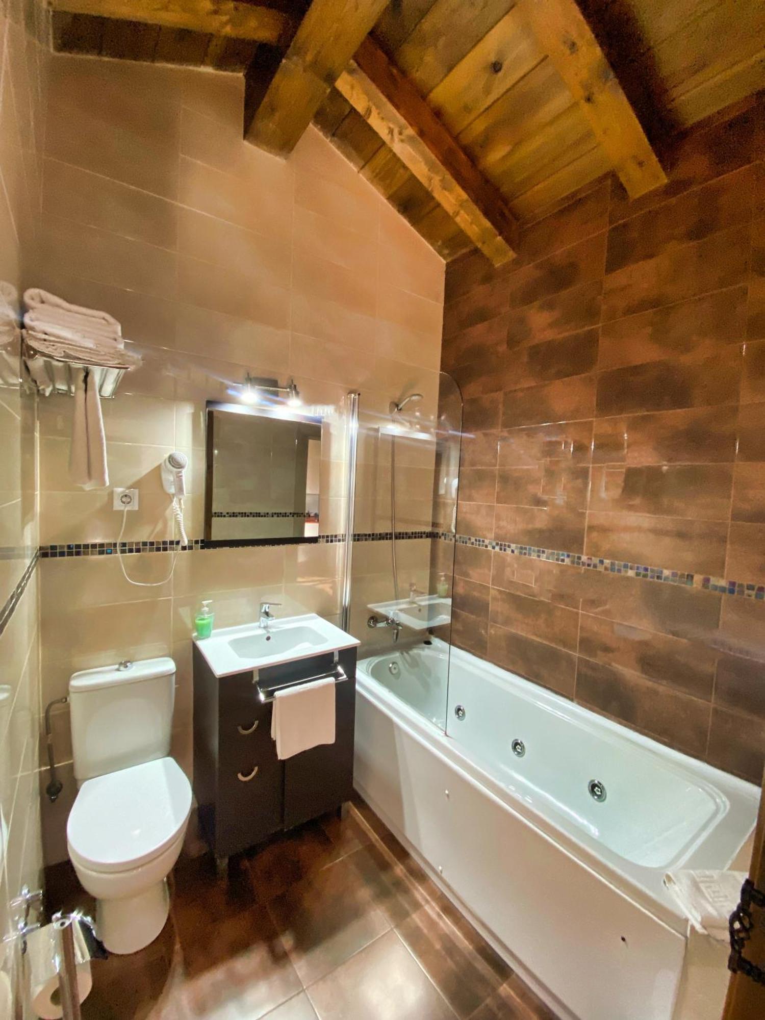 Apartamentos Spa Casco Historico De Isla - AlojateIsla Plana Exteriér fotografie