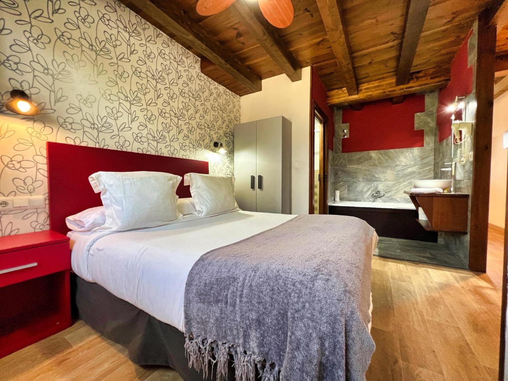 Apartamentos Spa Casco Historico De Isla - AlojateIsla Plana Exteriér fotografie